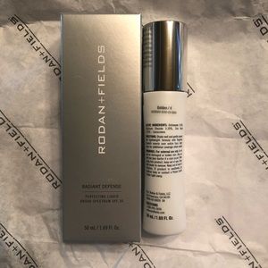 Unopened: RODAN + FIELDS “Radiant defense” Golden